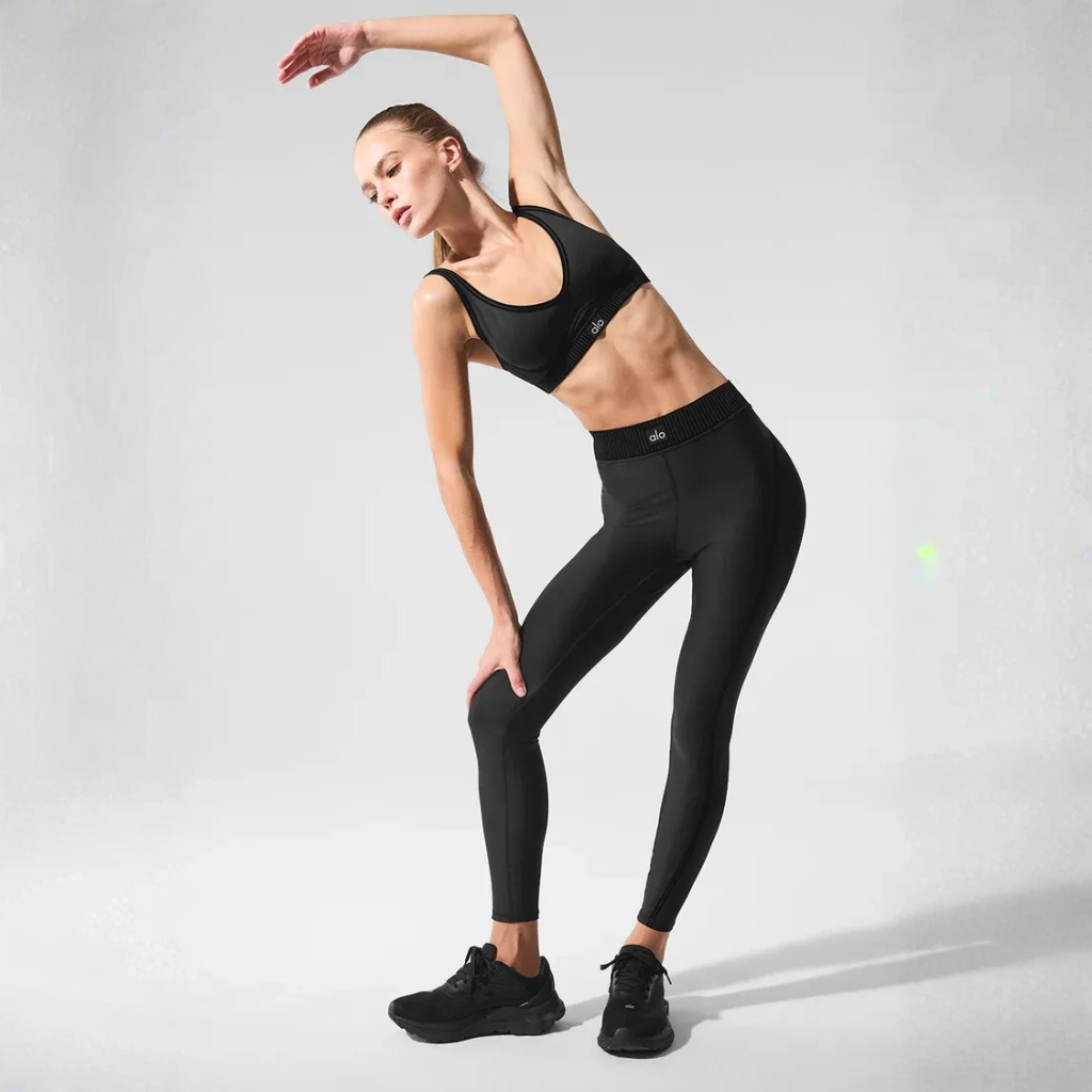 Alo Yoga - Top Airlift Line Up Black
